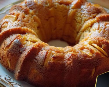 Fresh Apple Bundt Cake prepared at home with simple ingredients and clear steps.