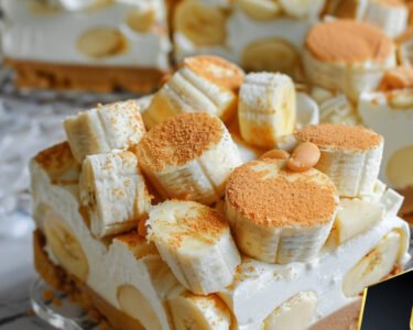 Banana Pudding Cheesecake Squares prepared at home with simple ingredients and clear steps.