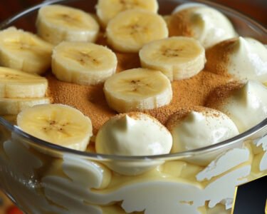 Old Fashioned Banana Pudding prepared at home with simple ingredients and clear steps.