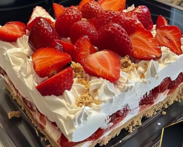Strawberry Cream Cheese Icebox Cake Recipe prepared at home with simple ingredients and clear steps.