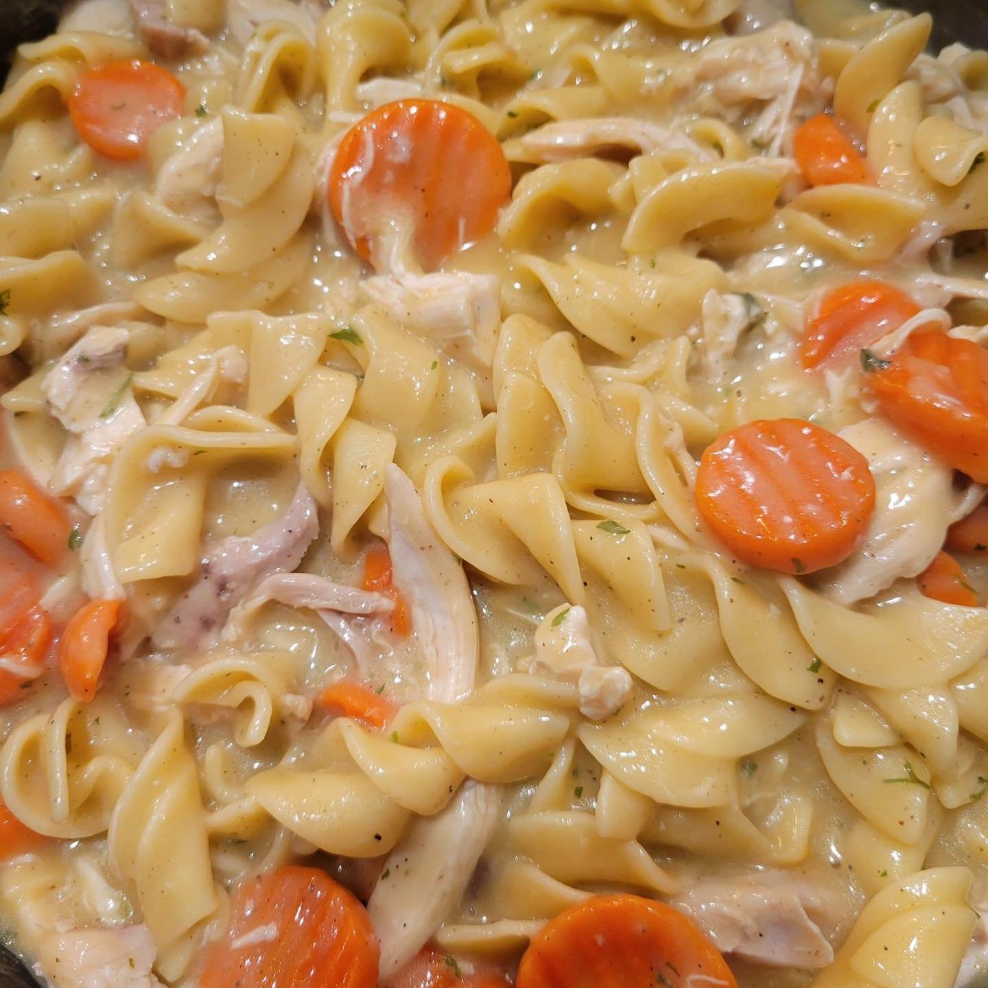 Quick one pot Chicken and Noodles