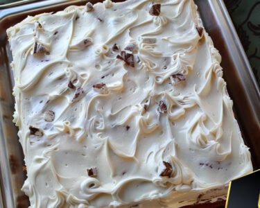 Elvis Presley Sheet Cake prepared at home with simple ingredients and clear steps.